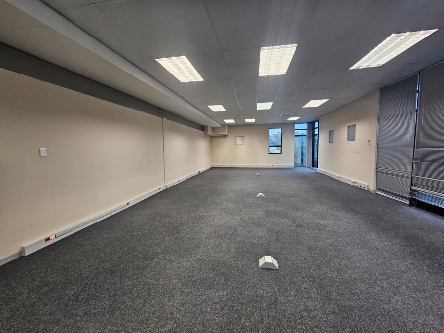 To Let commercial Property for Rent in Berea Eastern Cape